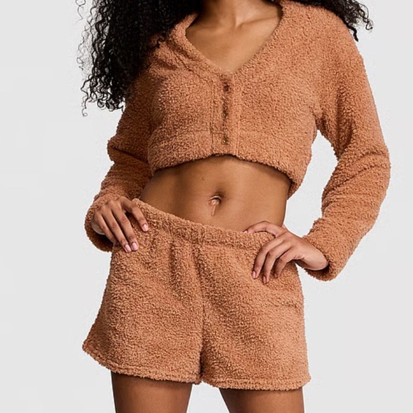 Victoria's Secret Other - Victoria’s Secret Co-ZZZy Fleece Boxy Pajama Shorts